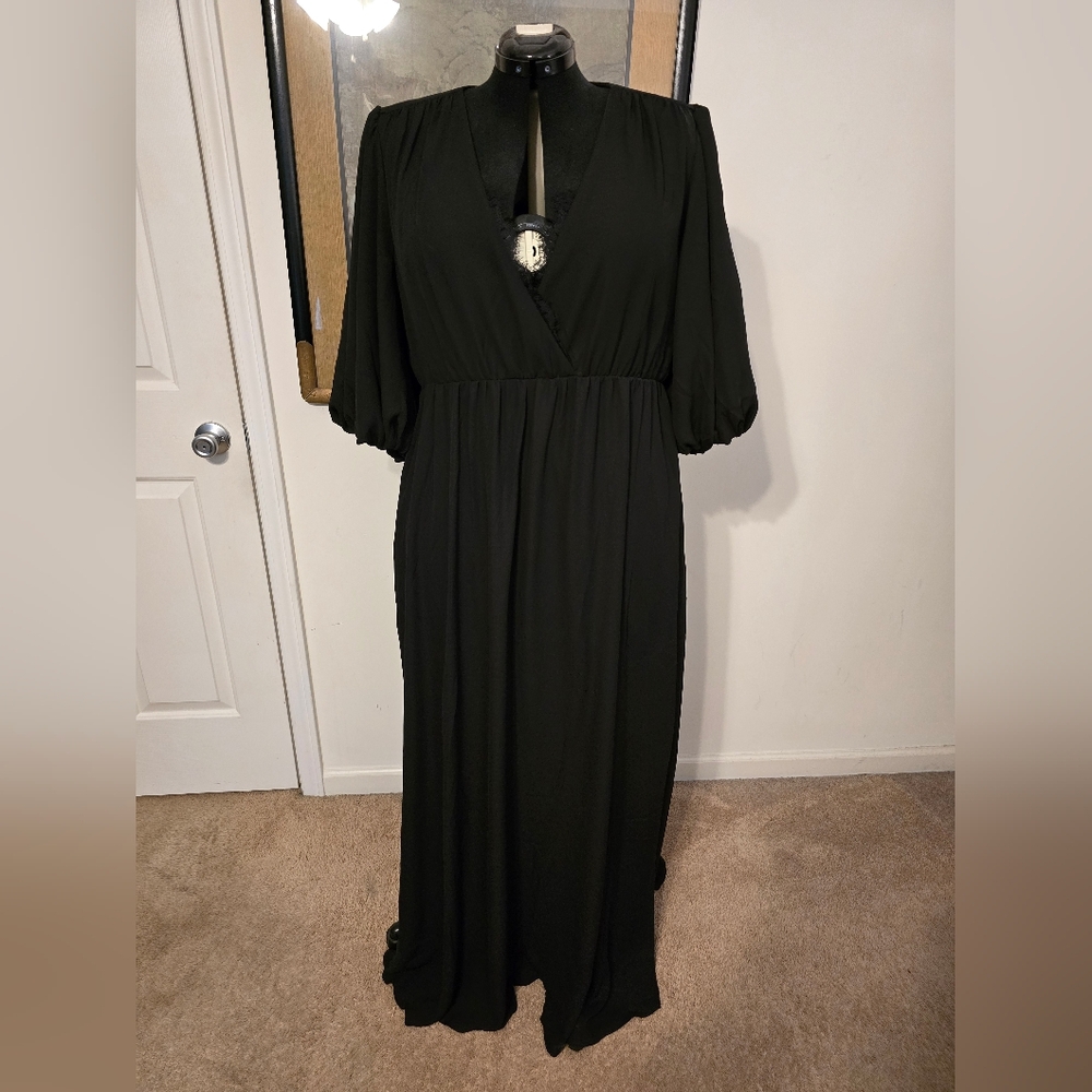 Odyssey Maxi Dress in Black
